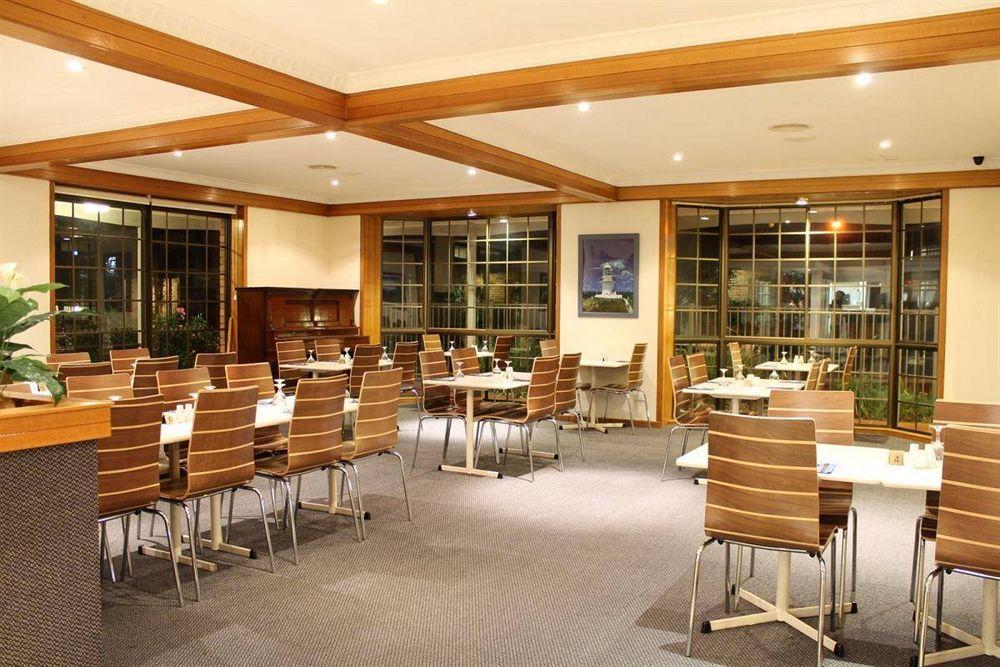 Island Palms Motor Inn Форстер Экстерьер фото